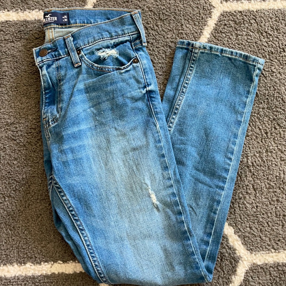 Hollister semi distressed jean